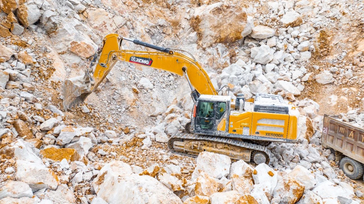 有XE500GK“坐镇”矿山，让我在事业发展上更有底气！