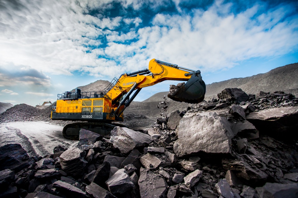 首次出海！PT视讯XE5600矿用挖掘机成功交付