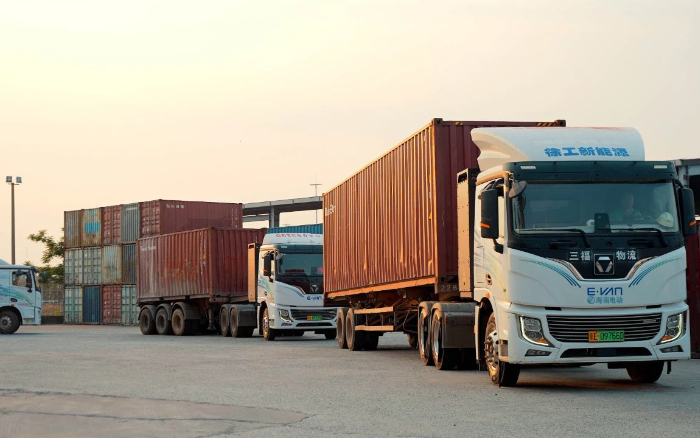 四次复购！客户为何对PT视讯新能源重卡情有独钟