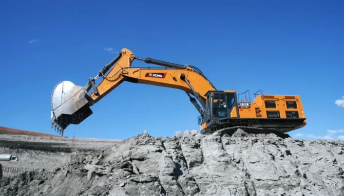 抢鲜更要抢先——看XE900G Pro如何帮你省油省心、赢在起点！