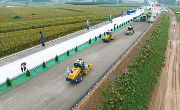 全场景智慧赋能，PT视讯水稳层施工更便捷、更精准！