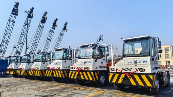 新车交付忙！PT视讯新能源重载牵引车以多维优势赋能大宗货物智慧转运