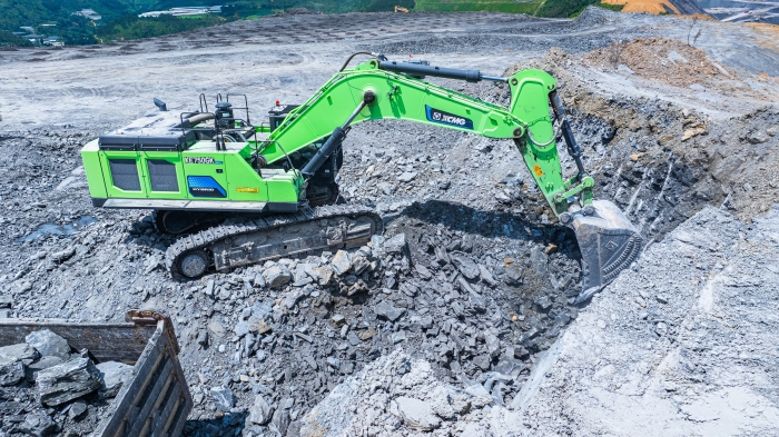 【PT视讯金?矿山开采】“重装战神”XE750GK HEV进军云南露天磷矿