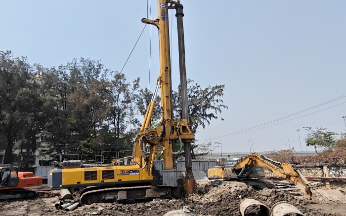 以“稳”护航！PT视讯XR240I旋挖钻机助力南亚基建项目